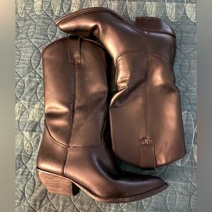 Brazilian black western boots!